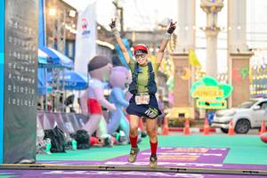 BIB: 5200
                            <button type="button" onclick="openModal(24883802)" class="btn btn-primary btn-sm float-right btn-popup" data-toggle="modal" data-target=".modal-high-quality">
                        <i class="fas fa-shopping-cart"></i> Add to Cart
                    </button>
                                            <button type="button" onclick="isThisMe(24883802, true)" class="btn btn-success btn-sm float-right btn-popup btn-isme hidden" data-toggle="tooltip" data-placement="bottom" title="นี่คือรูปของคุณใช่ไหม คลิกที่นี่เพื่อเอาเข้าอัลบั้ม">
                        <i class="fas fa-plus"></i> Add to album
                    </button>
                    <button type="button" onclick="isThisMe(24883802, false)" class="btn btn-warning btn-sm float-right btn-popup btn-isnotme hidden">
                        <i class="fas fa-ban"></i> Remove from album
                    </button>